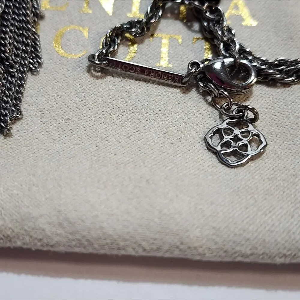 Kendra‎ scott gunmetal and black Rayne necklace